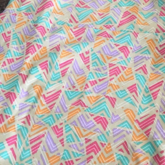 TC NWOT LuLaRoe Leggings BB42 1063 - Picture 2 of 3